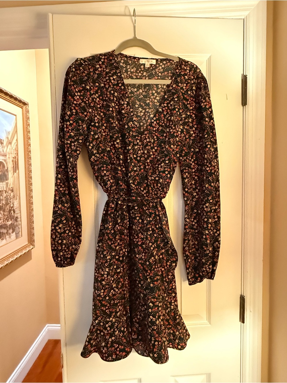 nine britton Black Floral Wrap-Style Long Sleeve Dress